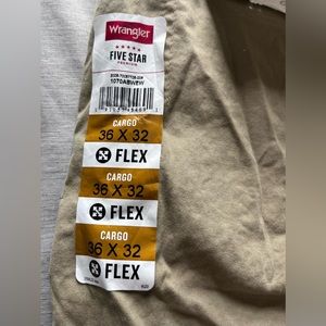 Wrangler cargo pants